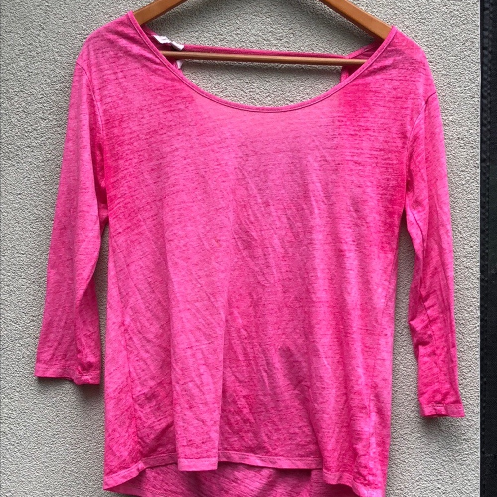 American Eagle Scoop Back Shirt